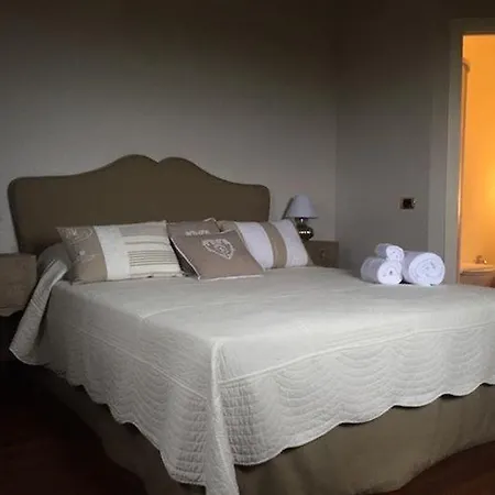 Alojamento de Acomodação e Pequeno-almoço Il Contado Di Arezzo