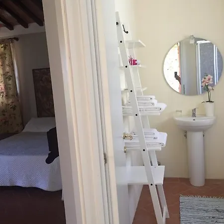 Alojamento de Acomodação e Pequeno-almoço Il Contado Di Arezzo