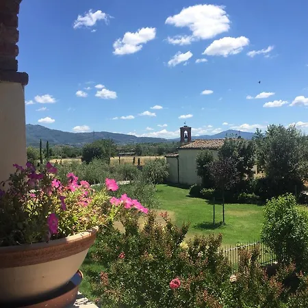 Alojamento de Acomodação e Pequeno-almoço Il Contado Di Arezzo *